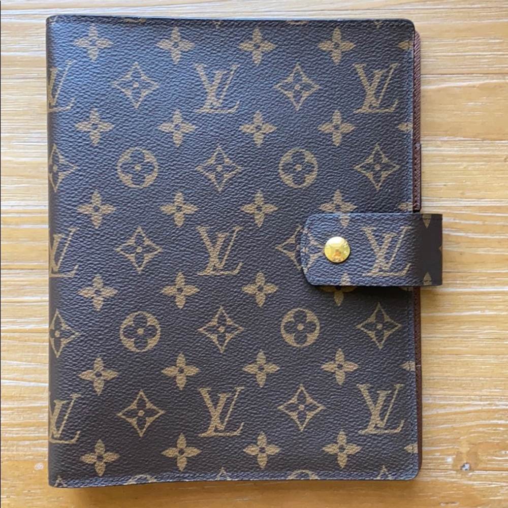 Louis Vuitton Large Ring Agenda Cover